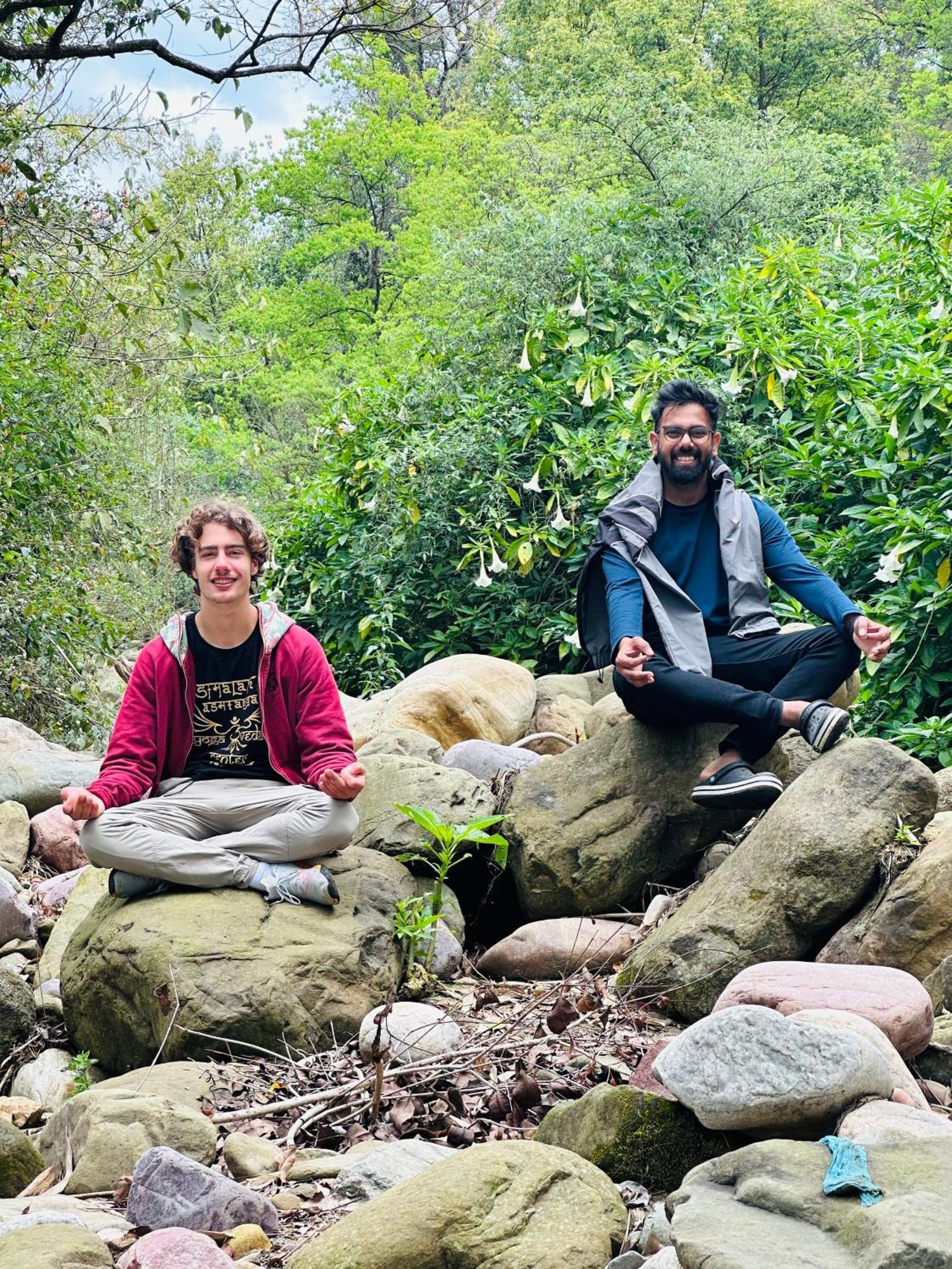 Hostel Dreamwoods A Travellers Farm Dharamshala Exterior foto