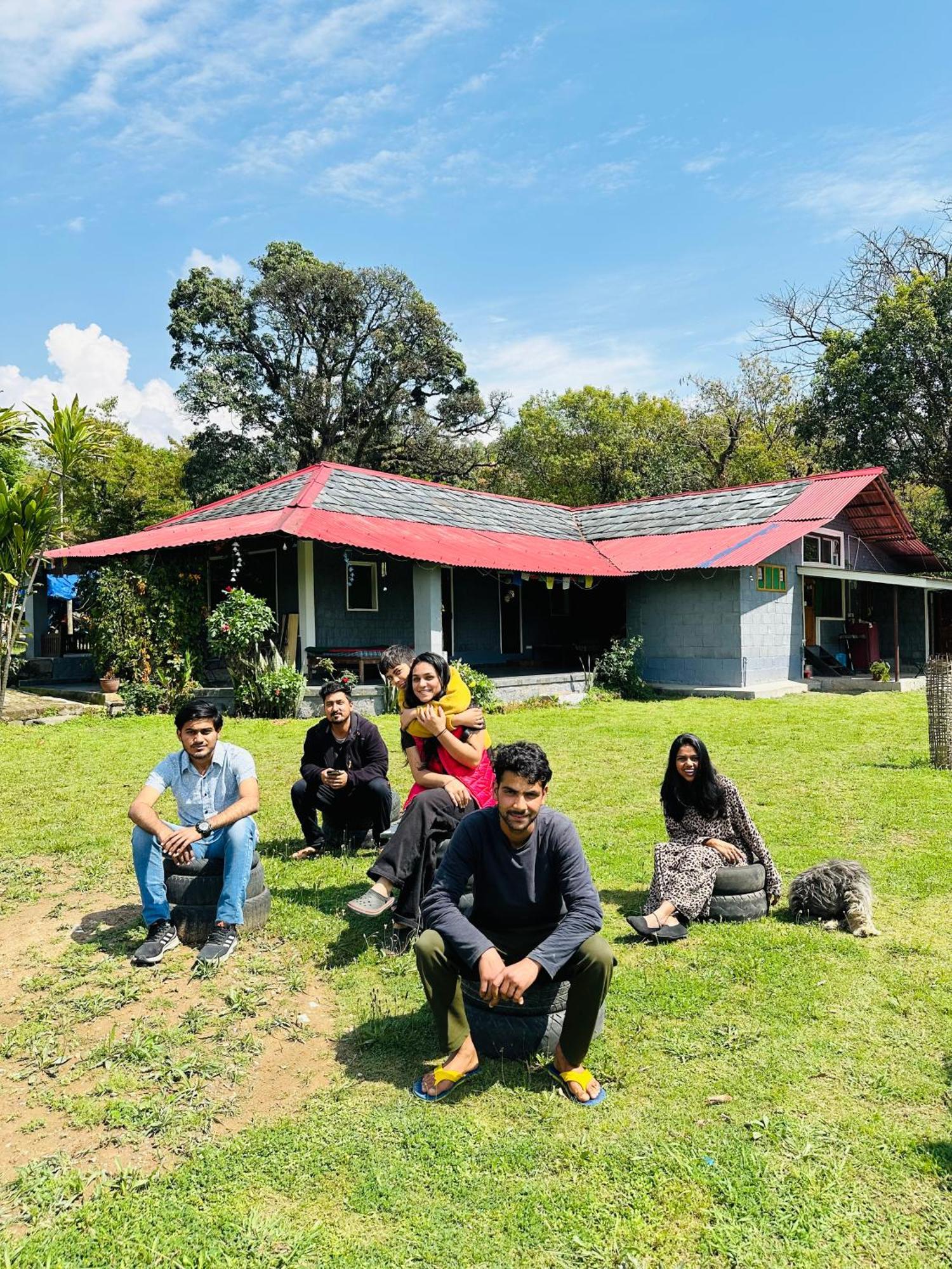 Hostel Dreamwoods A Travellers Farm Dharamshala Exterior foto